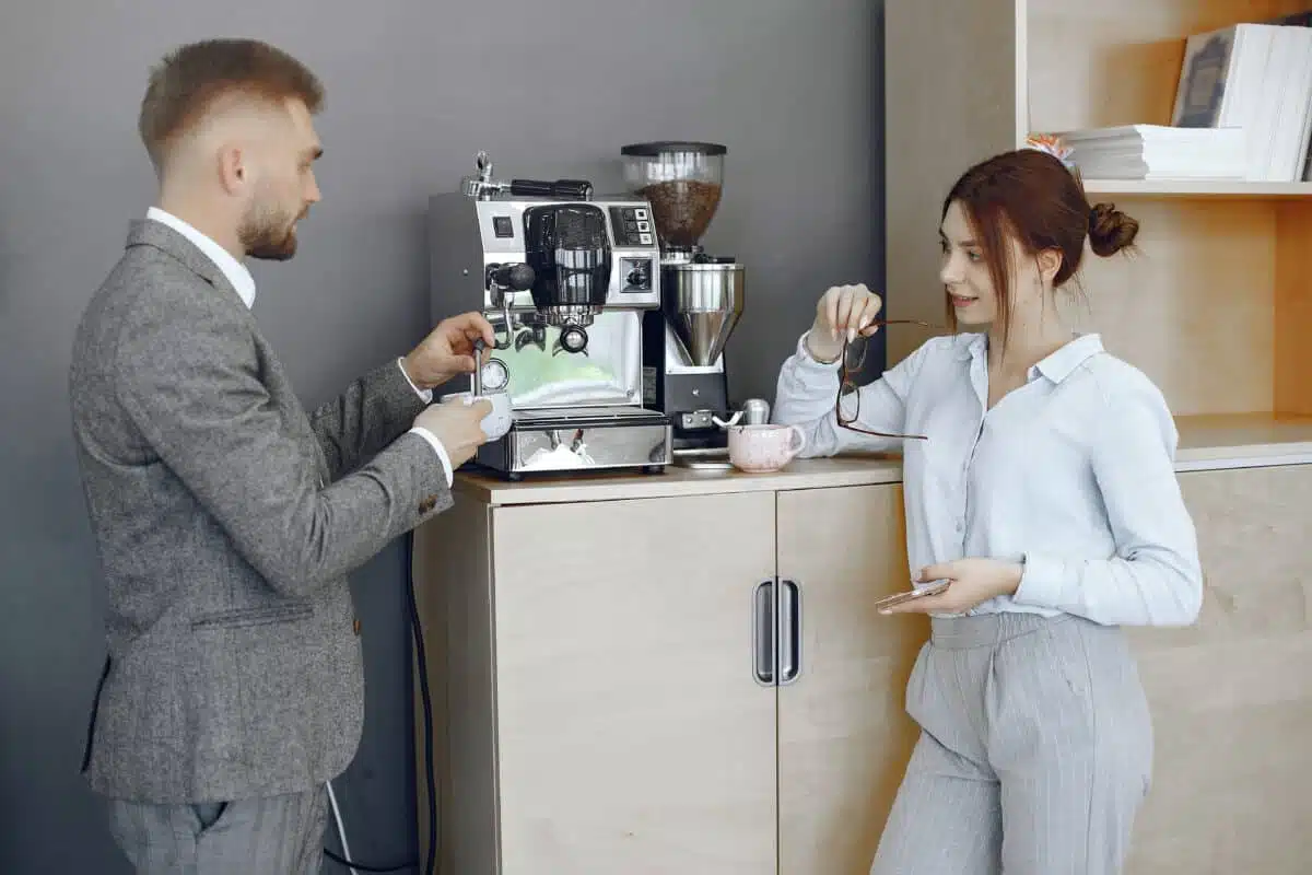Comment faire pour louer une machine à café lors de vos réceptions ?
